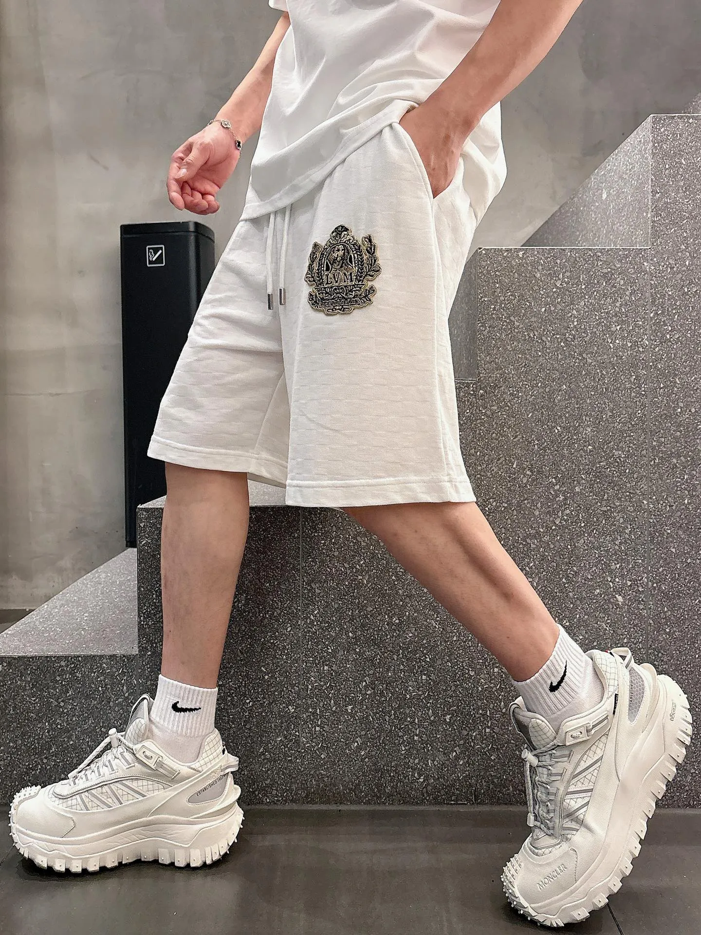 Model picture